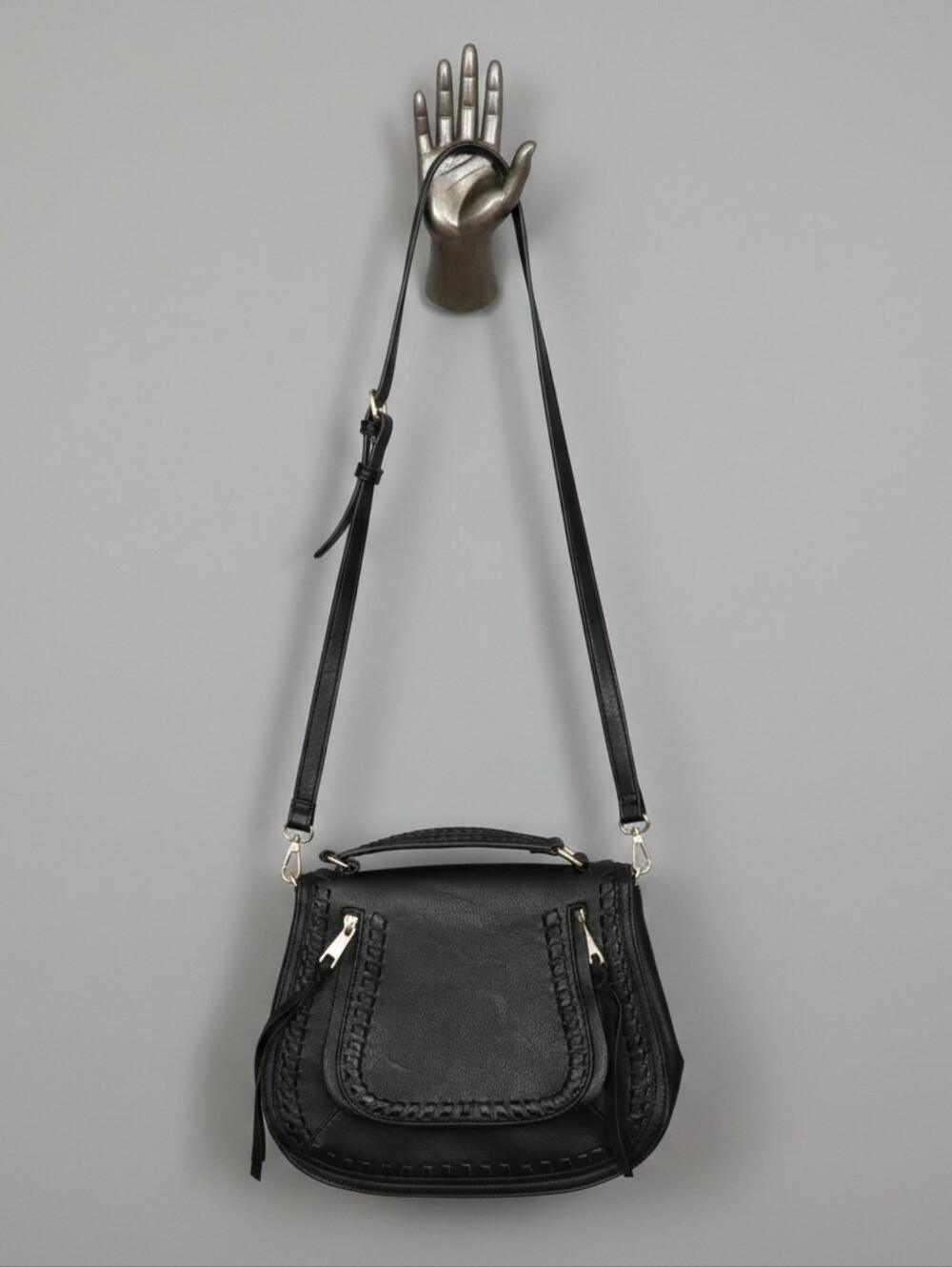 Elegant Black Leather Shoulder Bag
